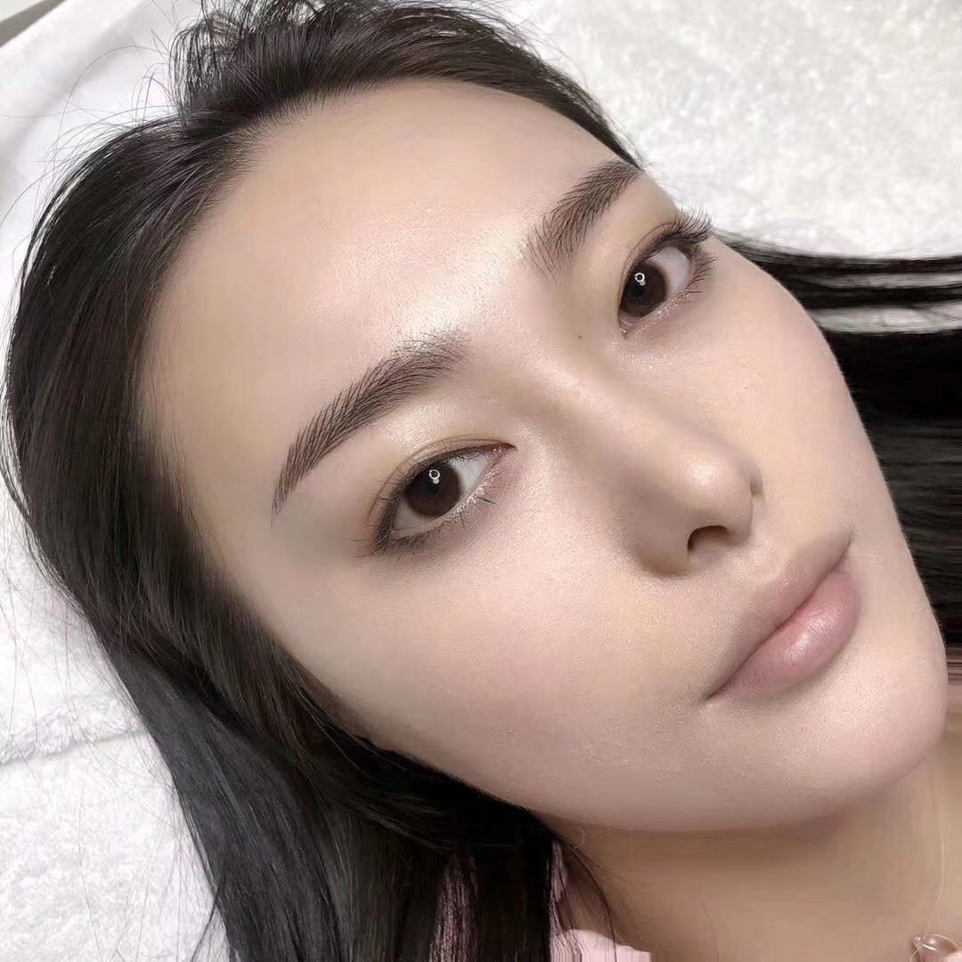做了半永久眉毛能碰水吗