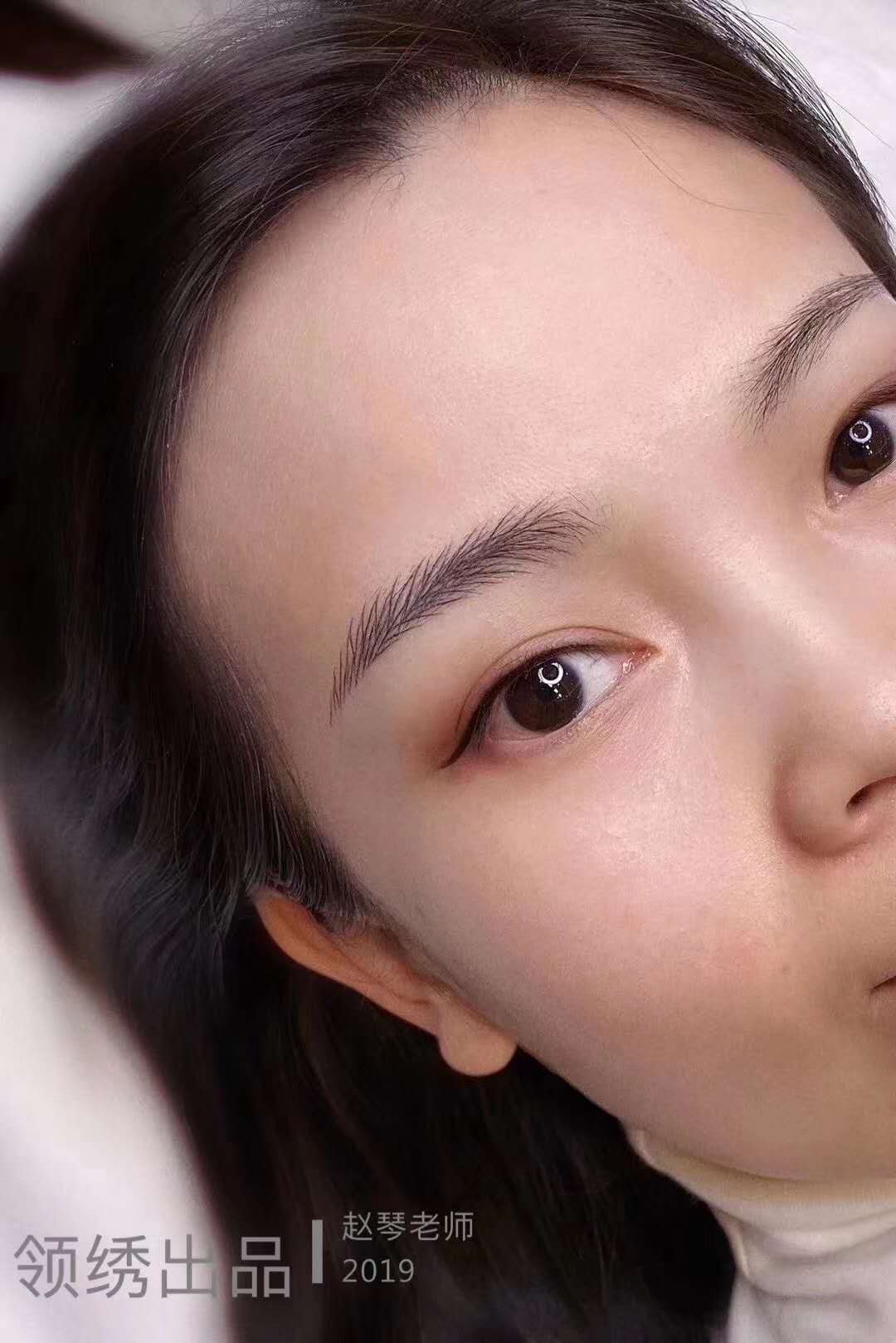 在西安学纹绣怎么选学校？